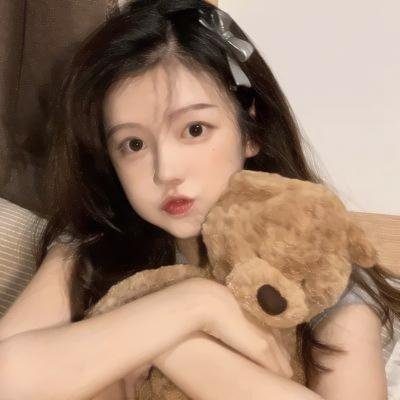 不再沉默的女孩