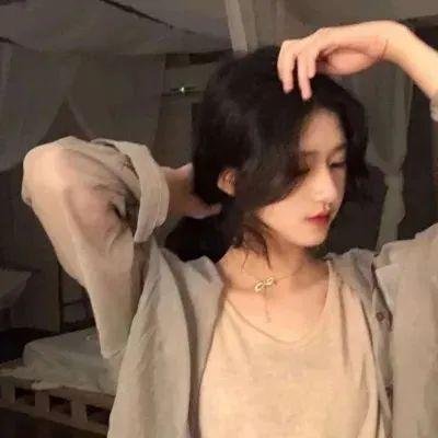 彼岸花开花又落